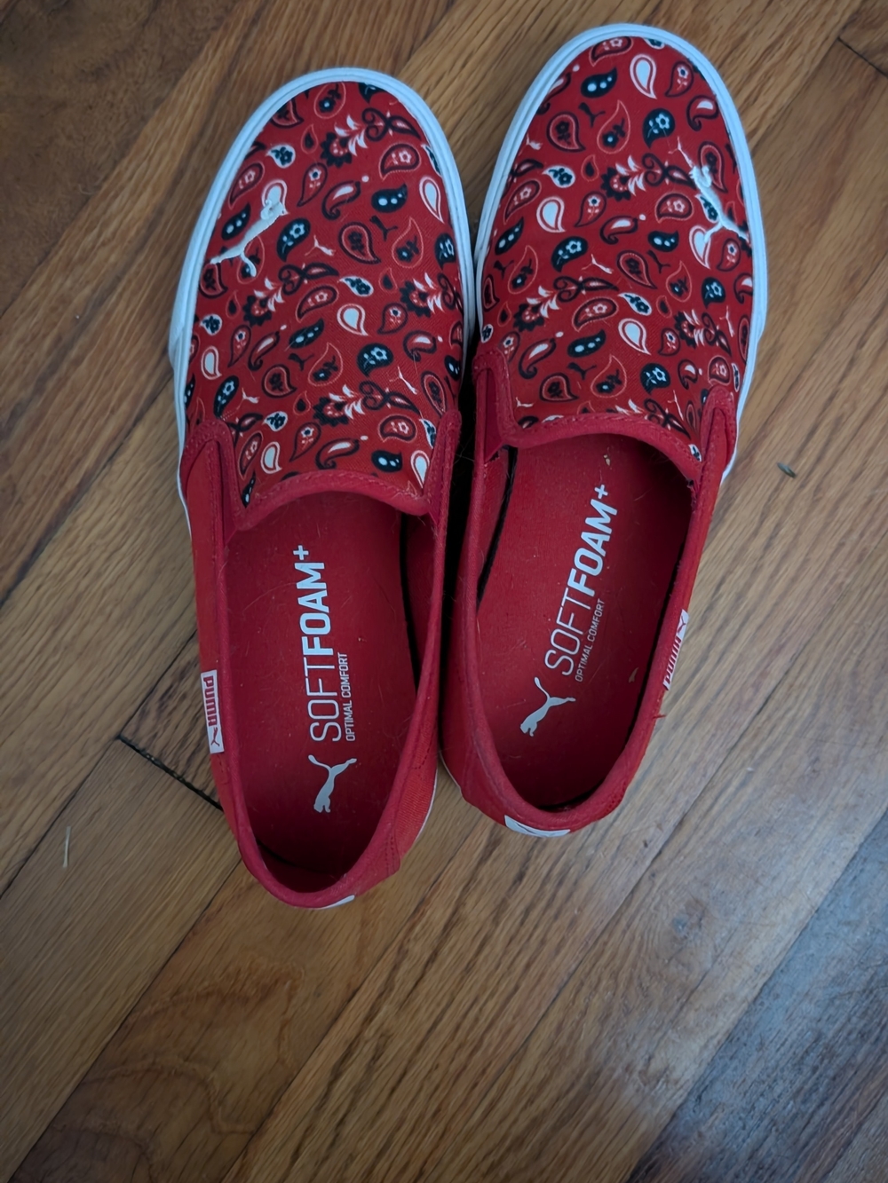 PUMA Woman's Red Paisley SoftFoam Slip-ons, Size 8